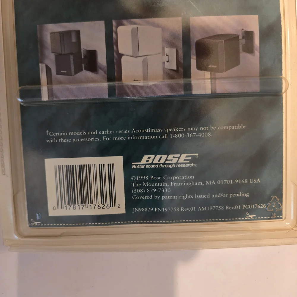 Bose UB-20 B Wall/Ceiling Bracket - Black